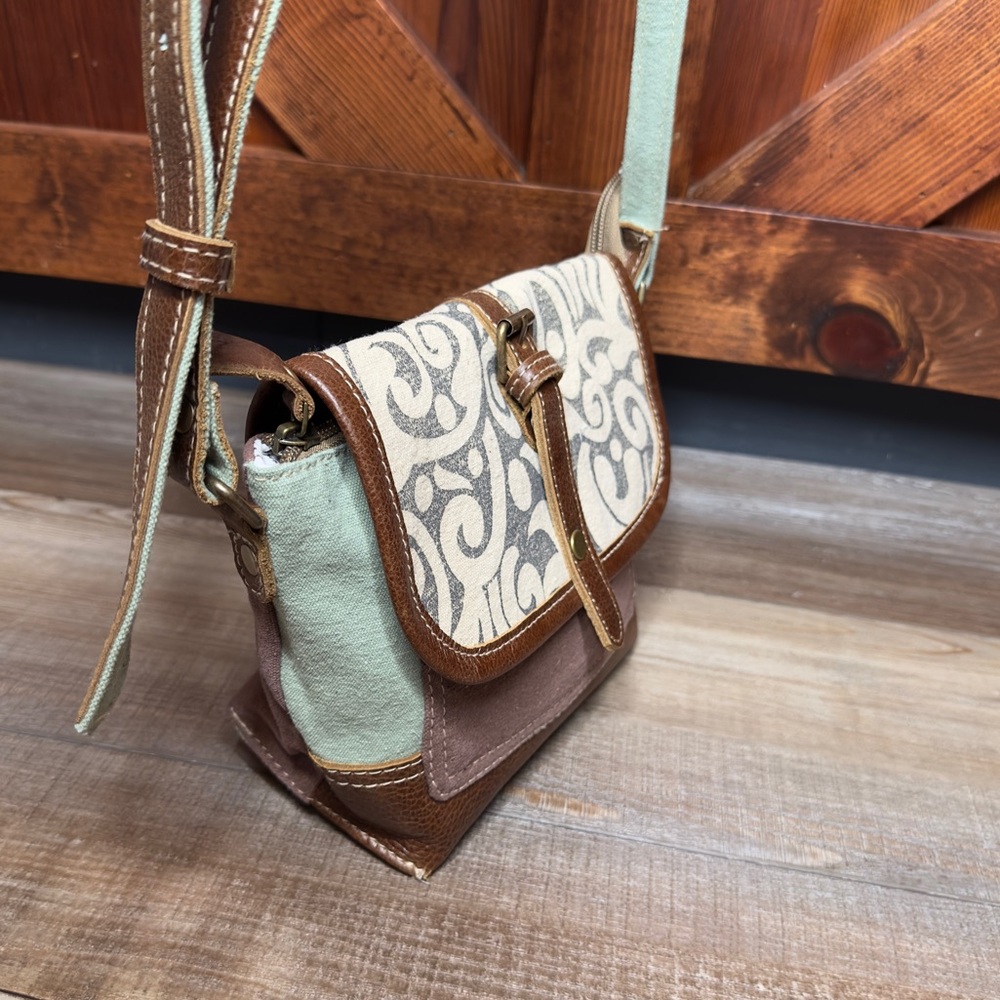 Myra Bag Leaf Print Small Crossbody Purse - Picture 8 of 12